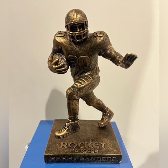 Barry Sanders Replica Statue NFL Football SGA 1-7-24 Detroit Lions - Picture 9 of 15